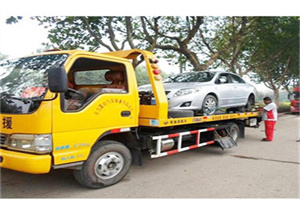 裕安附近24小时汽车拖车服务热线